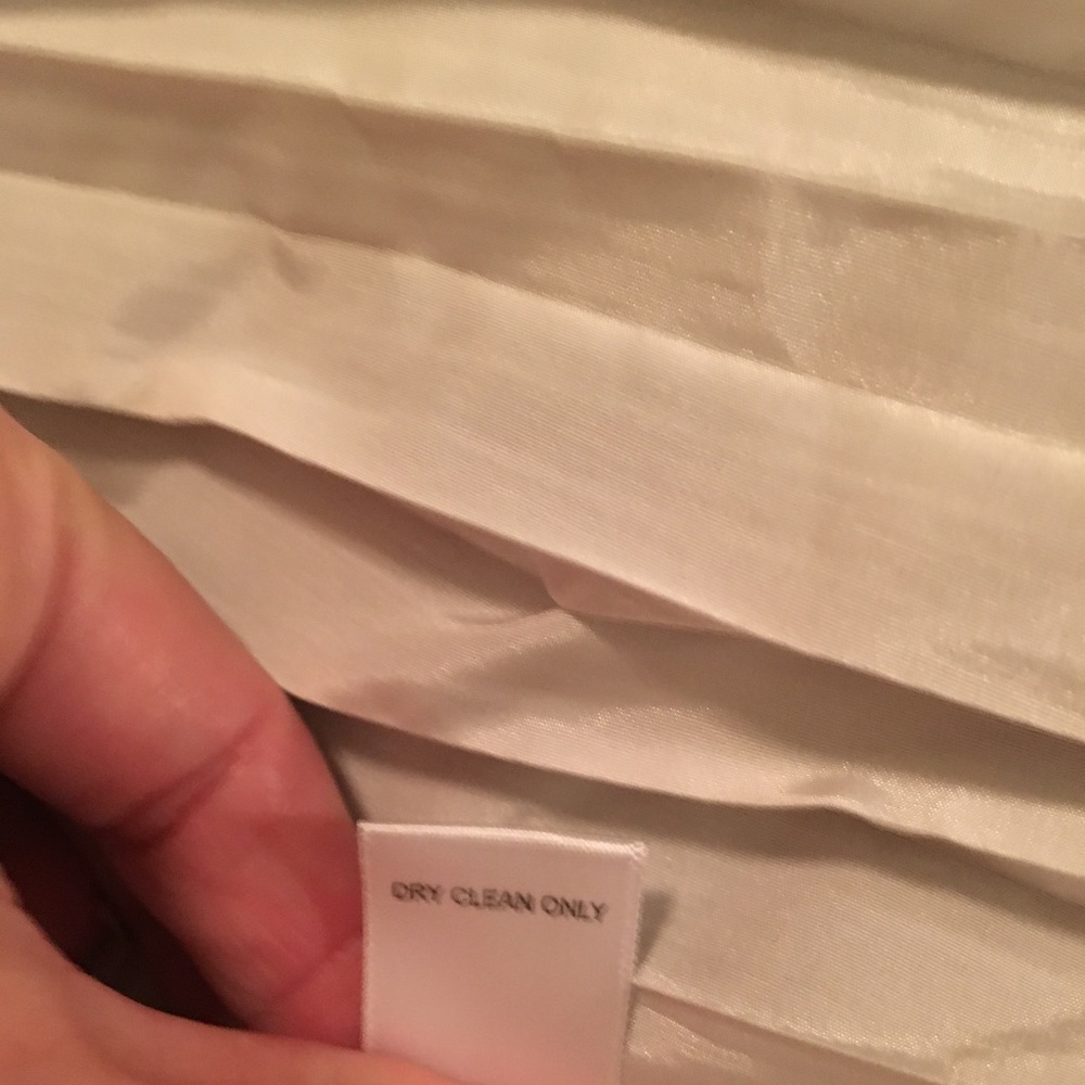 👗Banana Republic white skirt - Picture 5 of 8